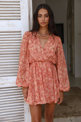 FINDERS KEEPERS Peppa Long Sleeve Dress Peach Harvest